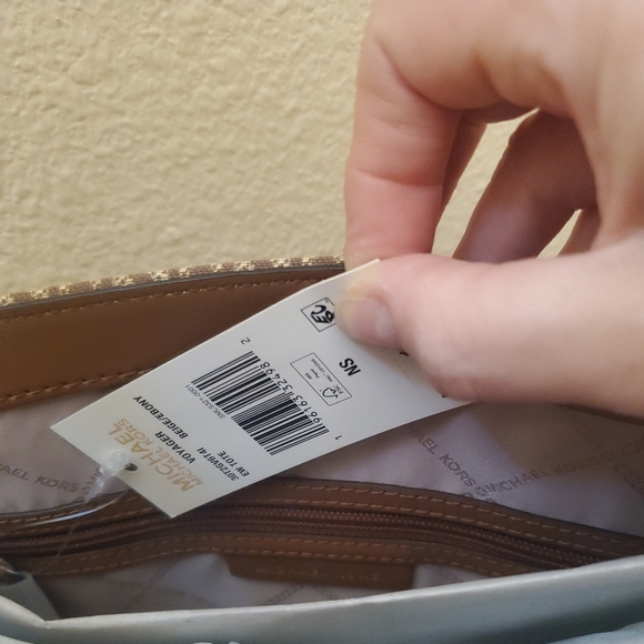 Michael kors Voyager Set Logo Jacquard East West Tote Shoulder Bag - Picture 14 of 14